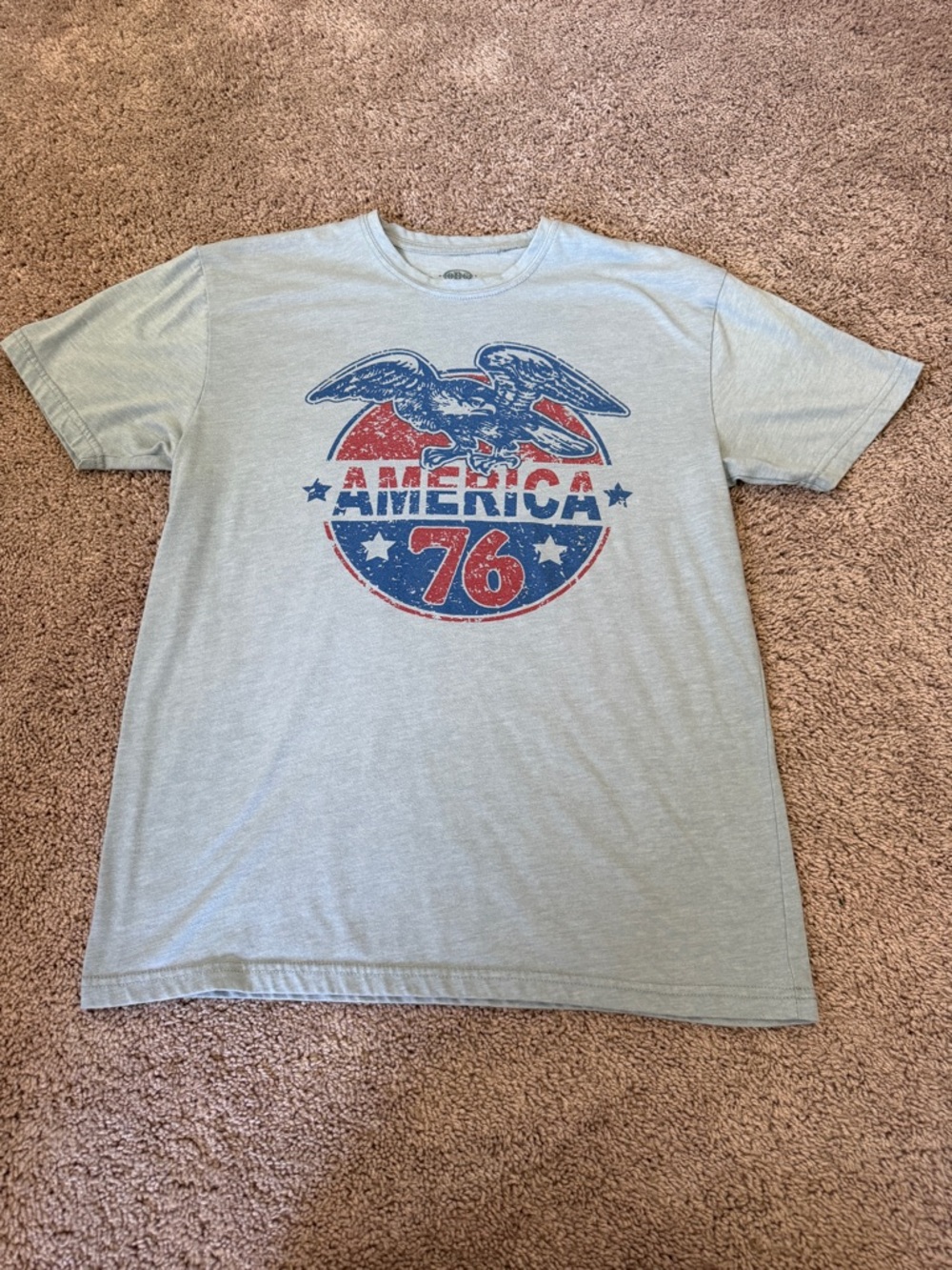 Oh Light Gray Short-Sleeve Tee with Red & Blue 'America 76' Eagle Graphic